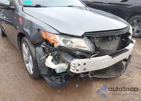 2013 Acura Ilx 2.0L z USA, uszkodzony, nr VIN 19VDE1F7XDE019397